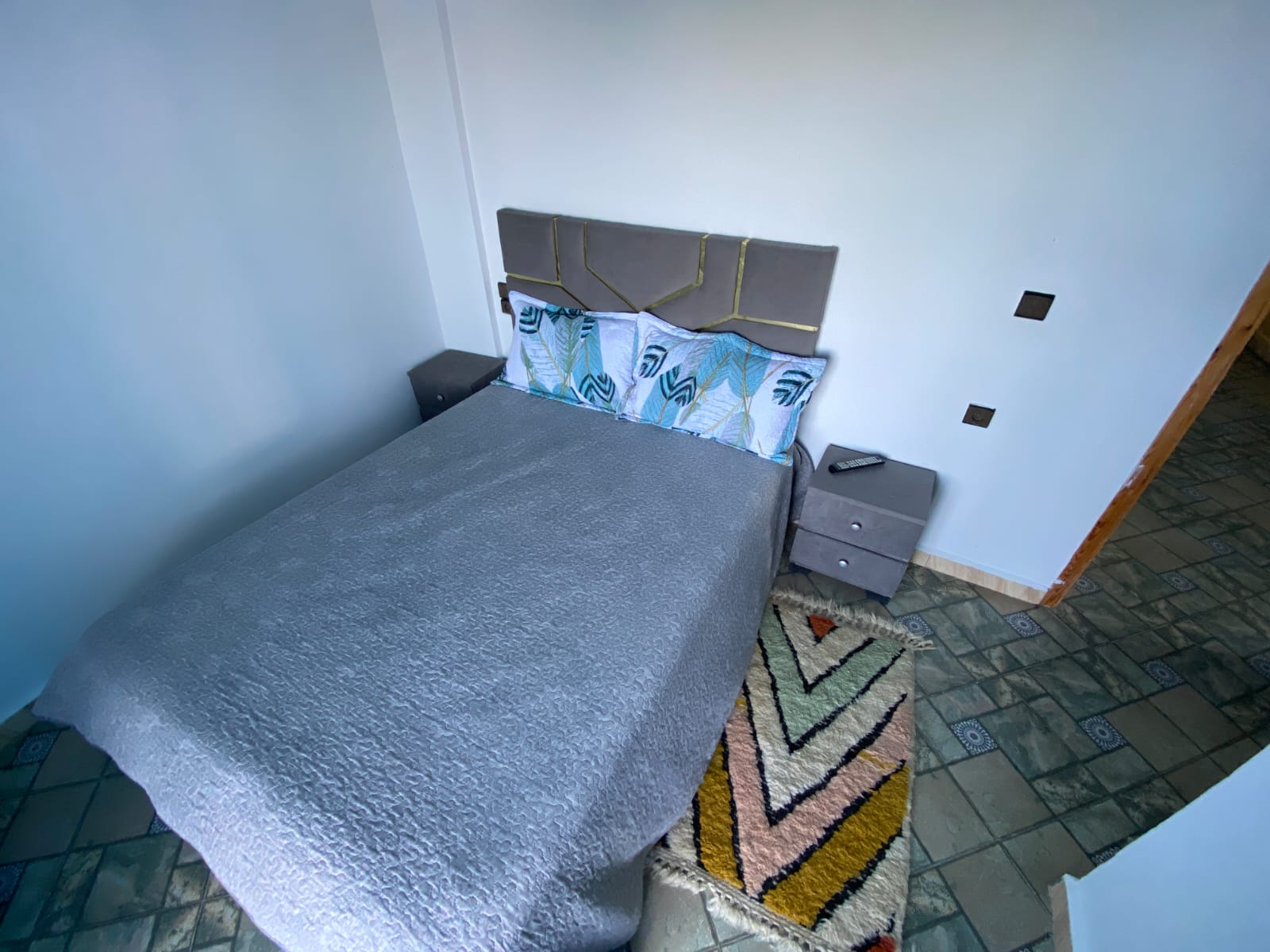 Modern gray room
