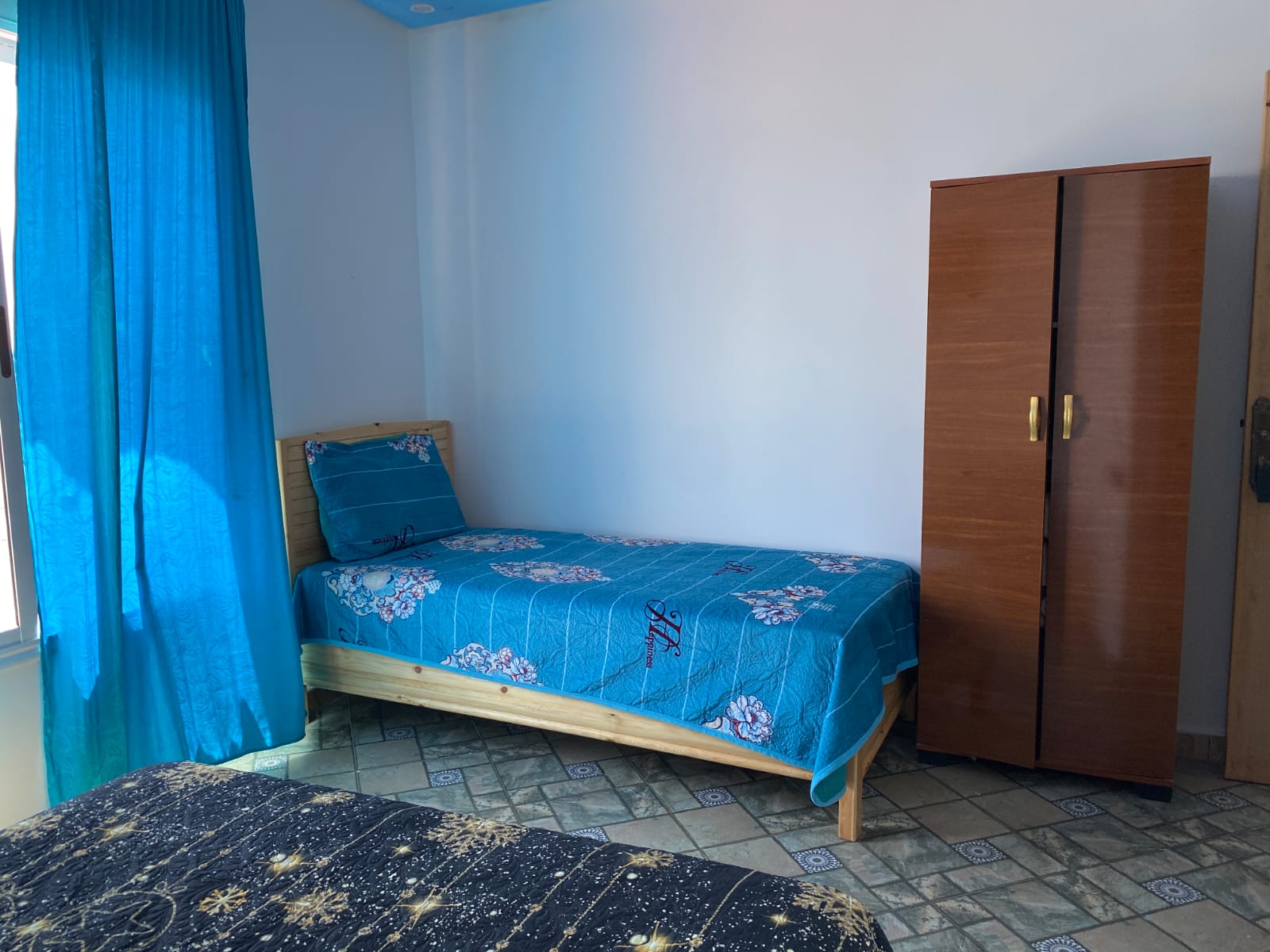 Single blue bed