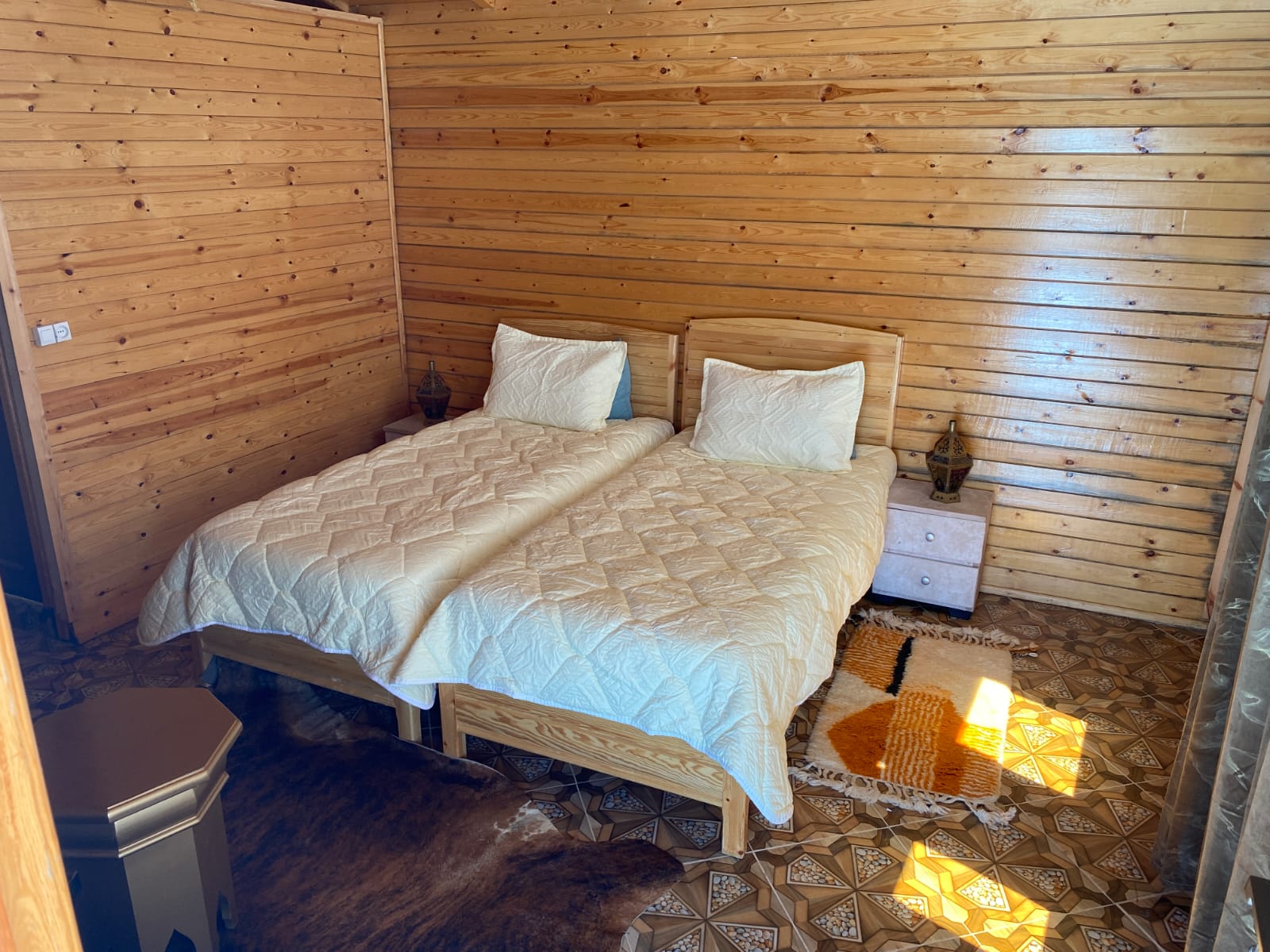 Wooden twin room
